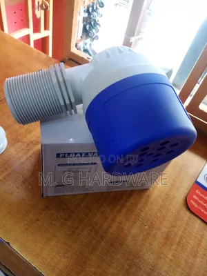 Float Valve Plastic 11/2"