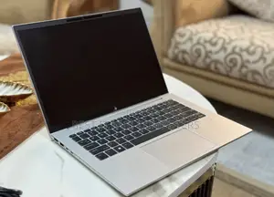 Laptop HP EliteBook 840 G10 16GB Intel Core i7 SSD 512GB