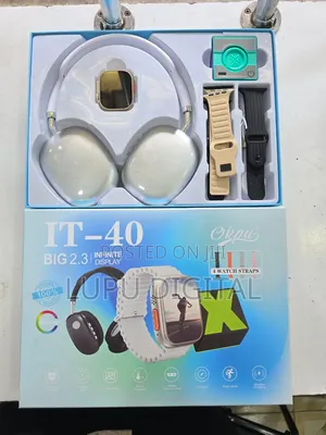 It40 Smart Watch With Headphones, 4 Straps and Bluetooth Speaker