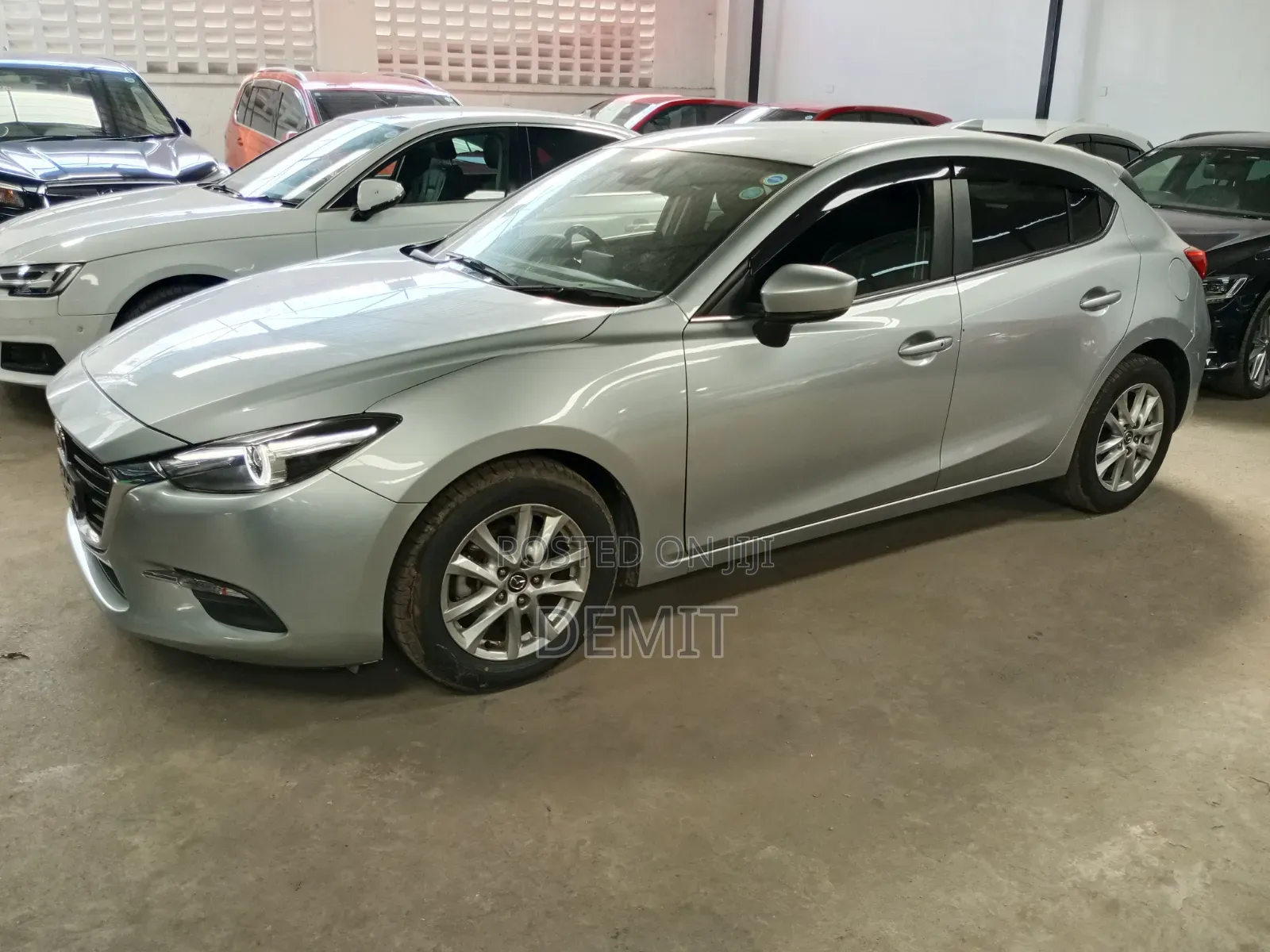 Mazda Axela 2019 Silver