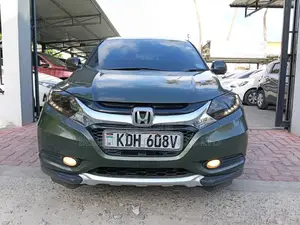 Honda Vezel 2015 Green