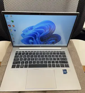 Laptop HP EliteBook 840 G10 8GB Intel Core i5 SSD 256GB