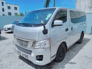 Nissan NV350 2013 Silver