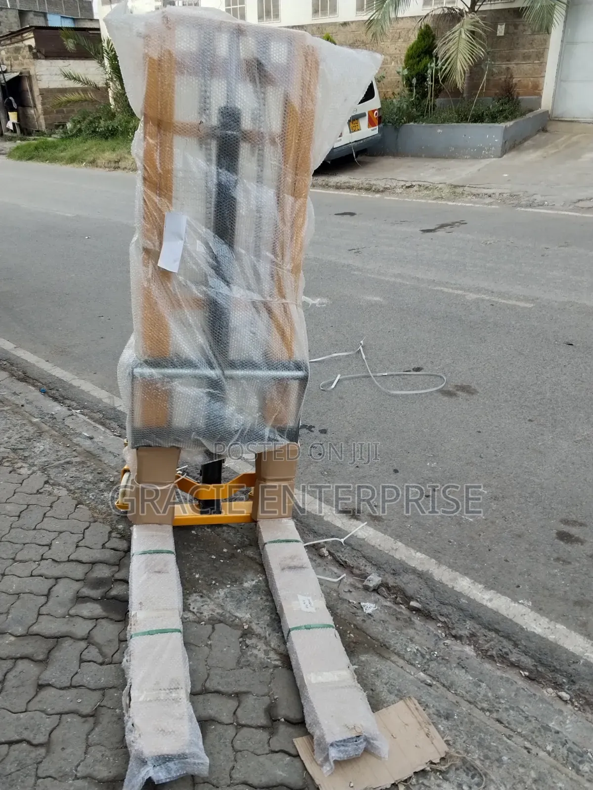 Warehouse Stacker/ Manual Stacker