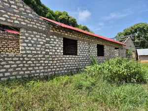 13bdrm House in Bambini, Ukunda for sale