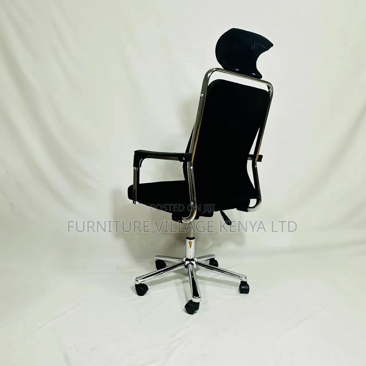 Executive Ergonomic Staff Chair.