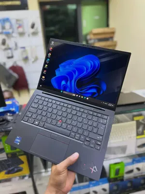 Laptop Lenovo ThinkPad X1 Carbon 16GB Intel Core i7 SSD 512GB
