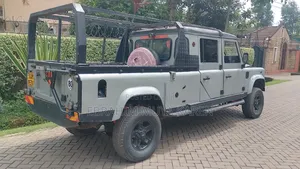 Land Rover Defender 2000 Gray