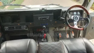 Land Rover Defender 2000 Gray