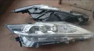 Harrier 2015 Headlights