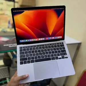 Laptop Apple MacBook Pro 2020 32GB Intel Core i7 SSD 512GB