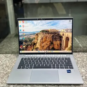 Laptop HP EliteBook 840 G9 8GB Intel Core i5 SSD 512GB