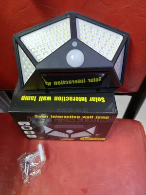 Water-Proof Solar Powered Walllamp