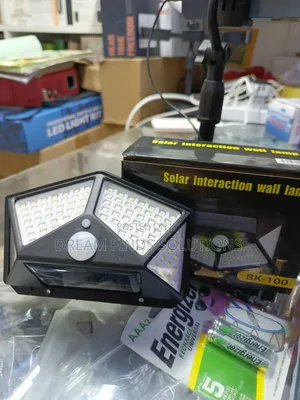 Bk 100 Solar Powered Outdoor Wall Light
