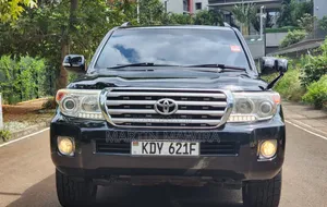 Toyota Land Cruiser Prado 2013 Black