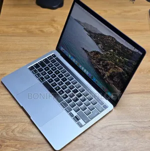 Laptop Apple MacBook Pro 32GB Intel Core i7 SSD 1T