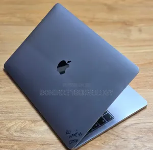 Laptop Apple MacBook Pro 32GB Intel Core i7 SSD 1T