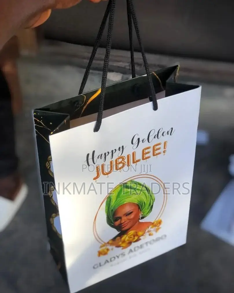 Custom Gift Bag Branding and Printing Services