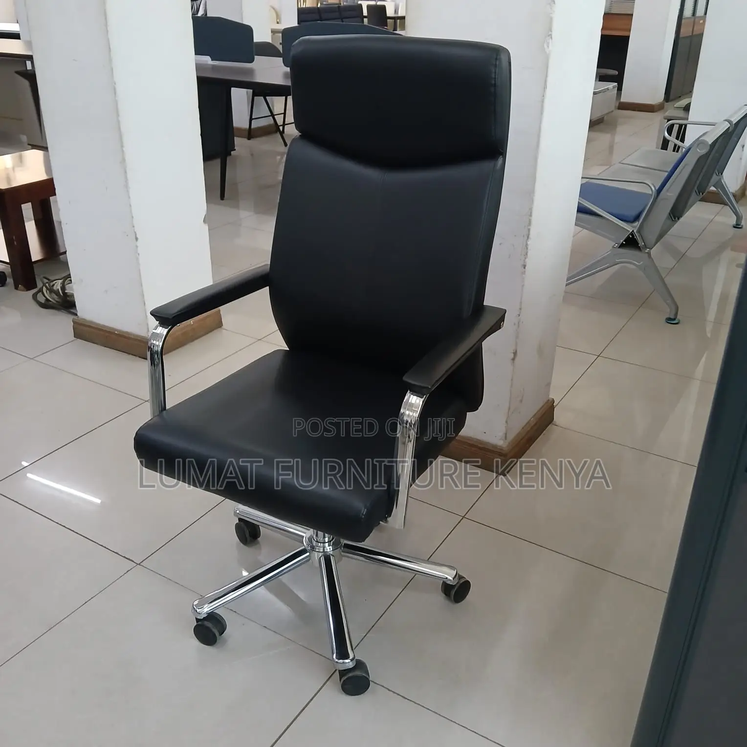 Onyx Executive Chair