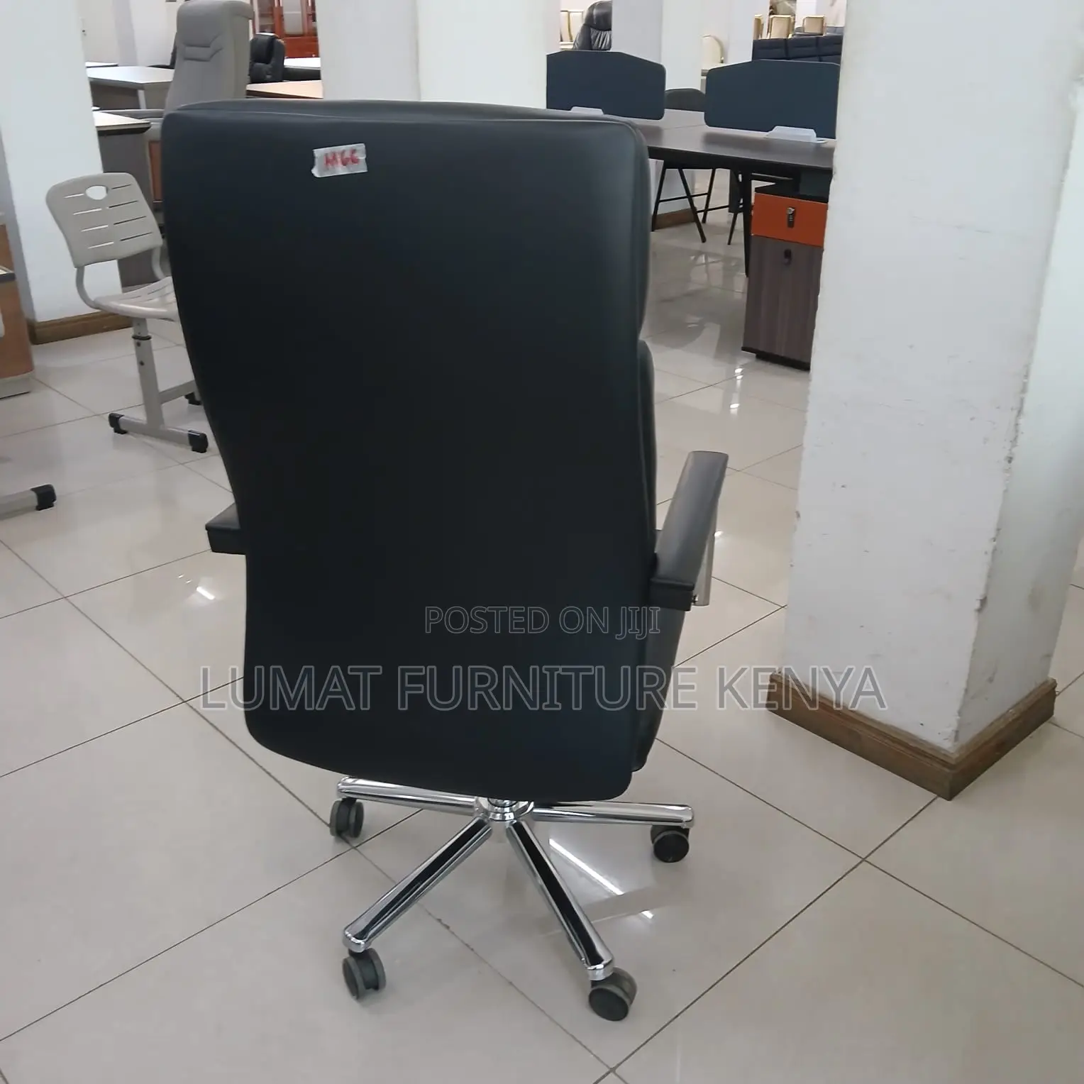 Onyx Executive Chair