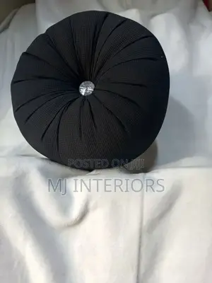 Modern Black Decorative Cushion Set for Sofa and Bedroom Use