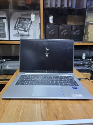 Laptop HP EliteBook 830 G8 16GB Intel Core i7 SSD 512GB