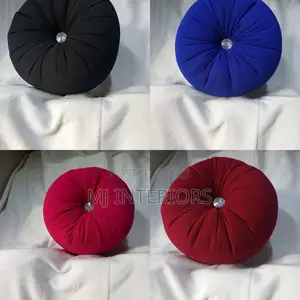 Modern Decorative Throw Cushions for Living Room Styling