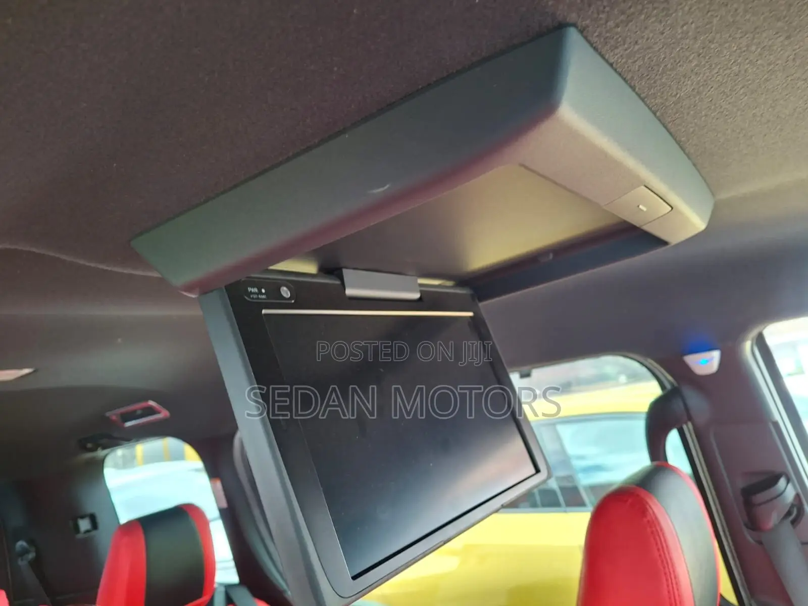 Toyota Noah 2019 Ivory
