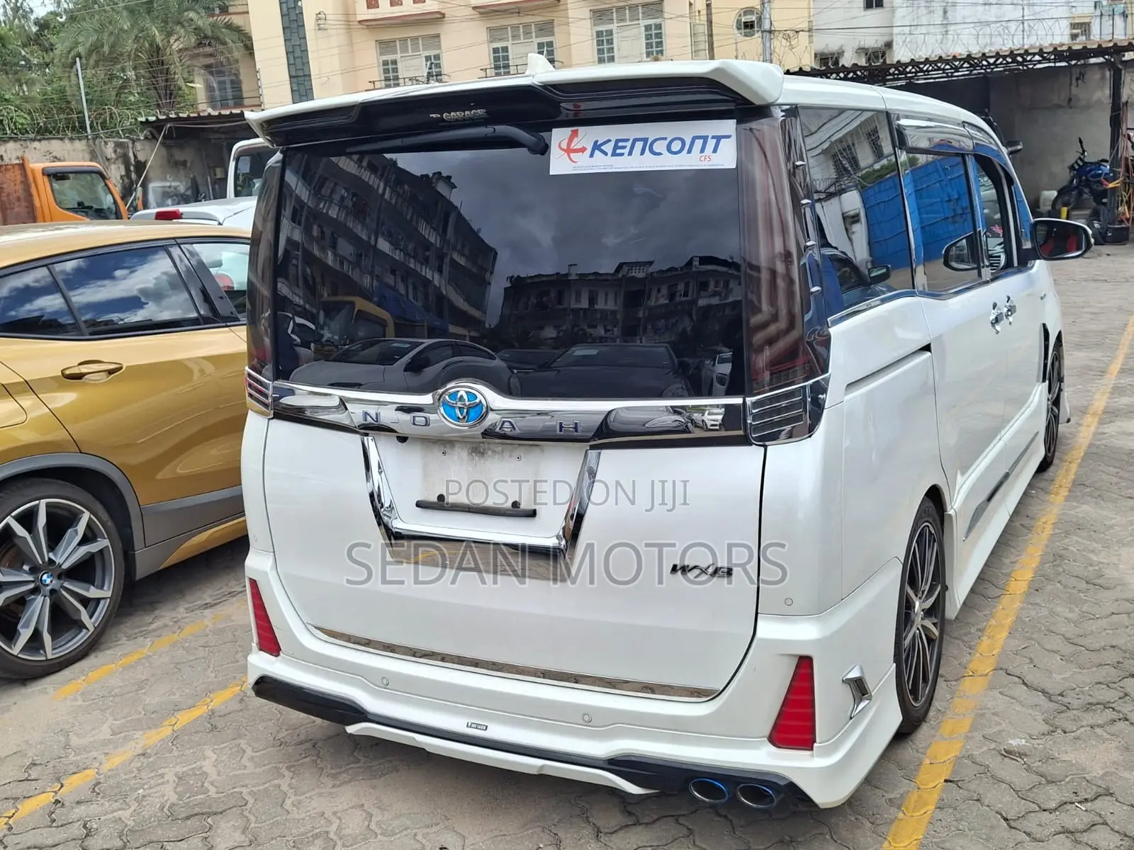 Toyota Noah 2019 Ivory