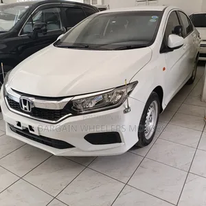 Honda Grace 2020 Silver