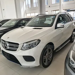 Mercedes-Benz GLE-Class 2019 White