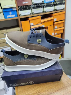 ★ Brown / Navy Blue Shoes | Premium Two-Tone Casual Footwear ✓