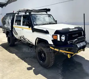 Toyota Land Cruiser 2025 White