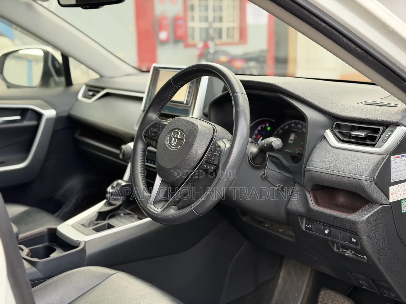 Toyota RAV4 2019 White