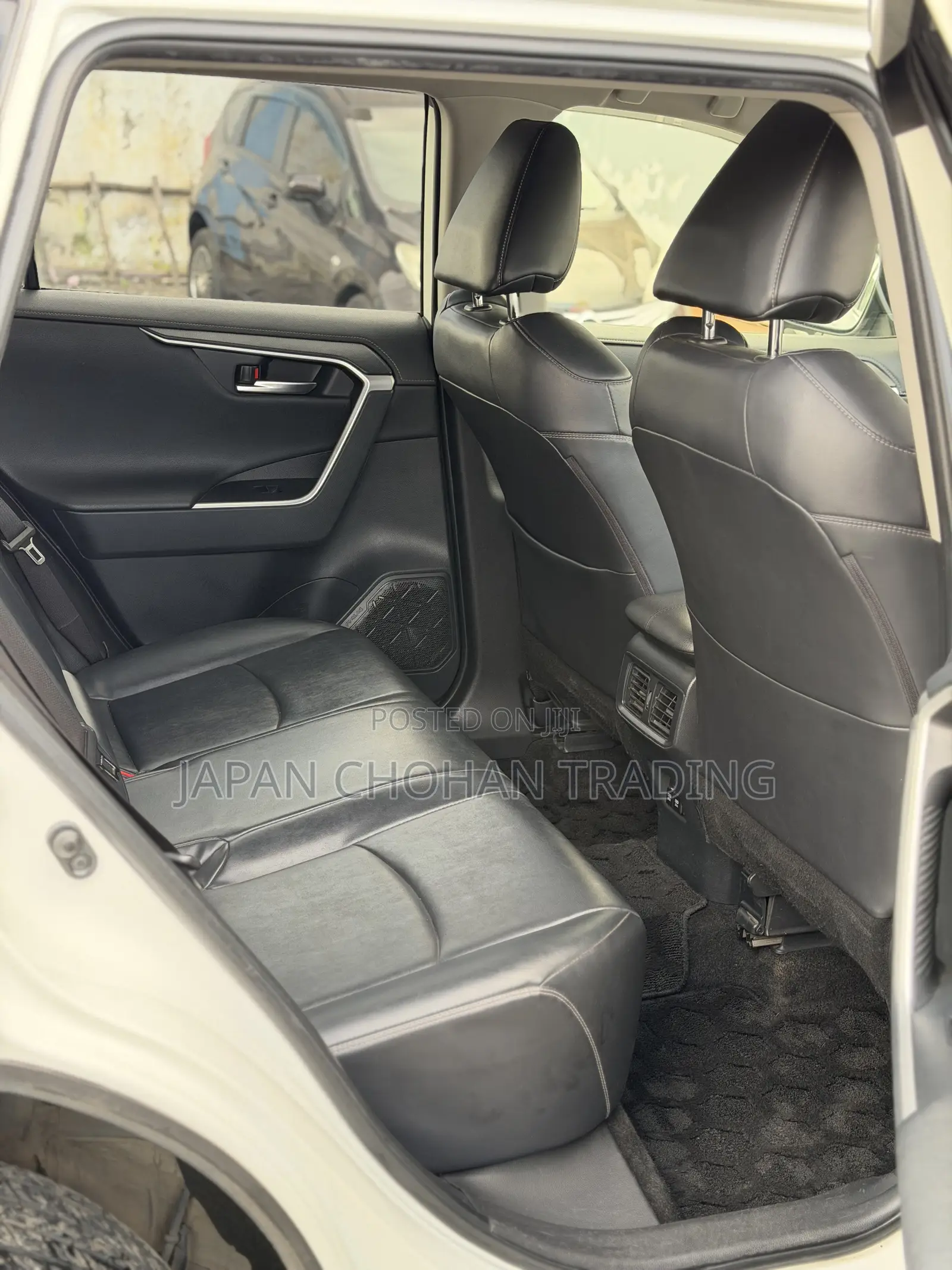 Toyota RAV4 2019 White