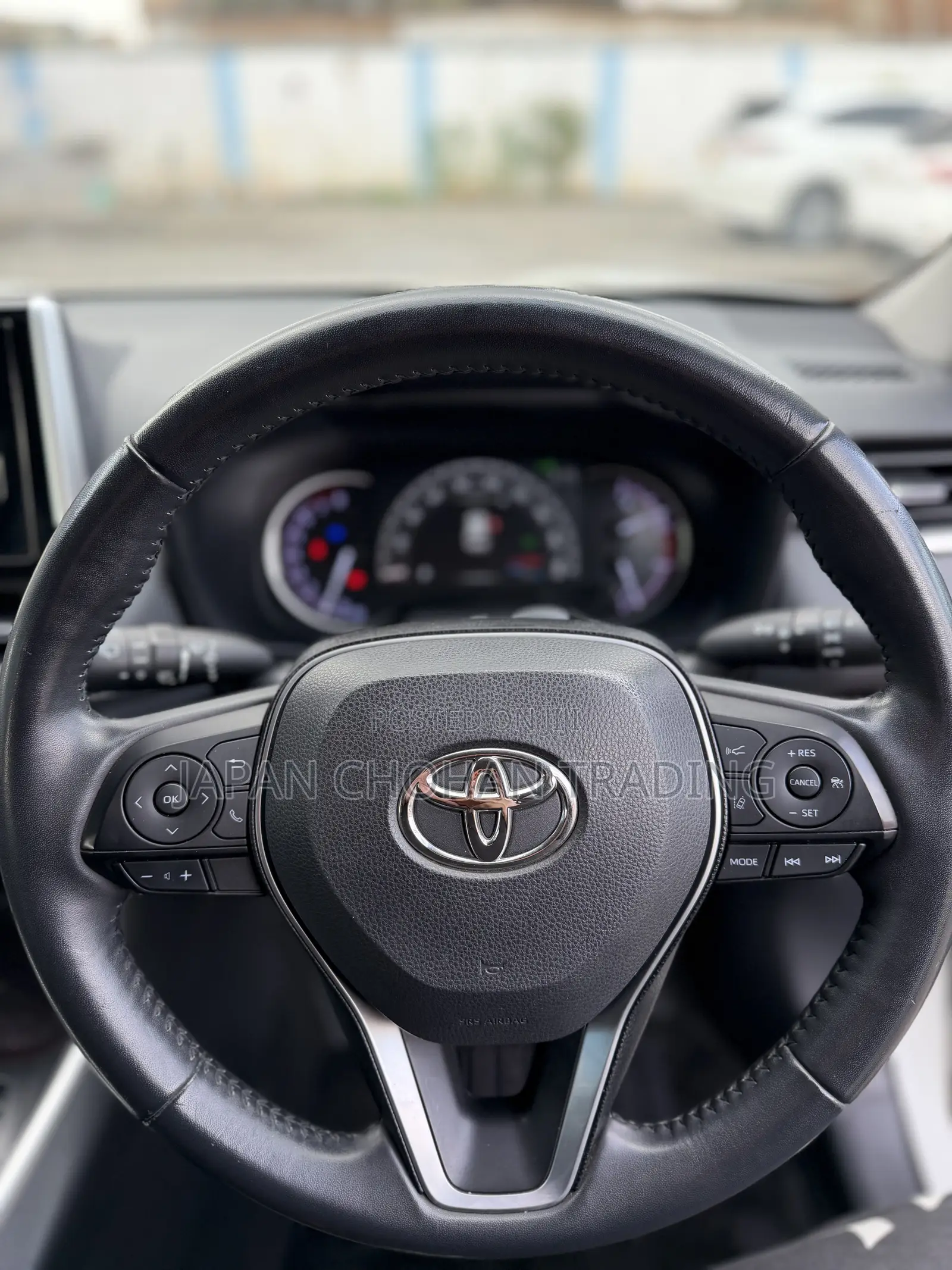 Toyota RAV4 2019 White