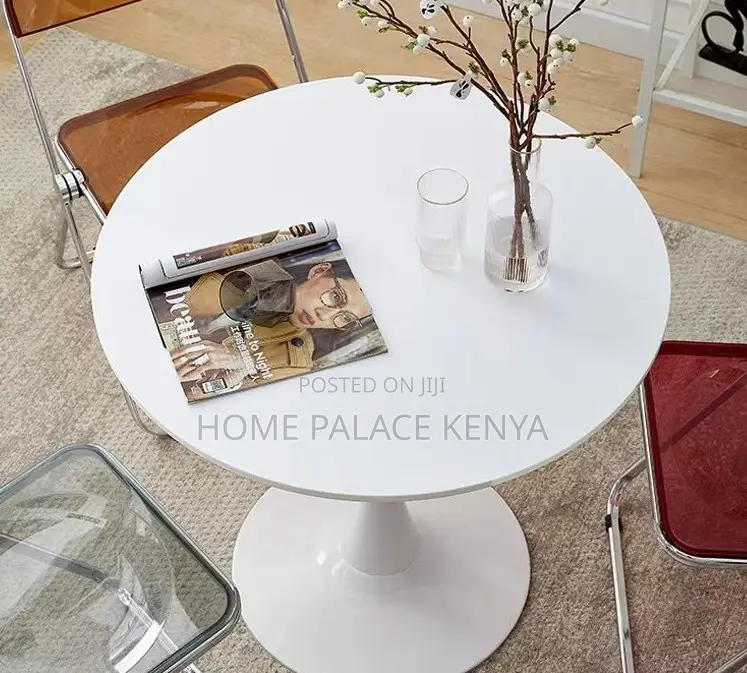 Round Table: Tulip Design Table With Sturdy Base
