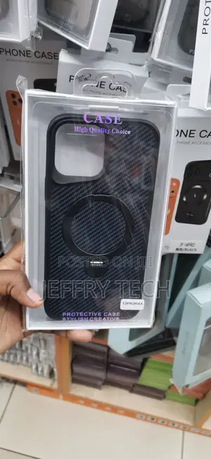 iPhone 13 Pro Max Sleek, Modern Black Carbon-Fiber Texture Case