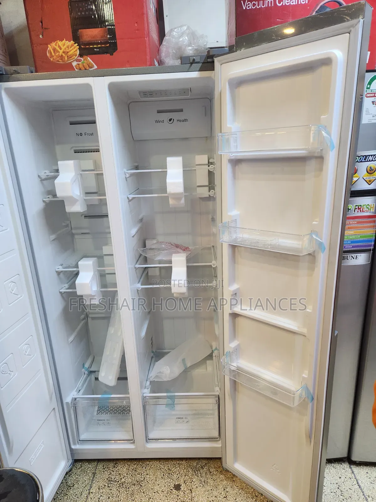Tlac TWN Door Fridge