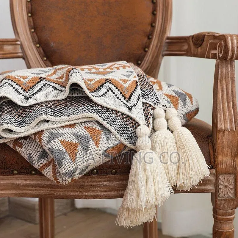 Nordic Boho Knitted Tassel Throw Blanket | 180x130cm