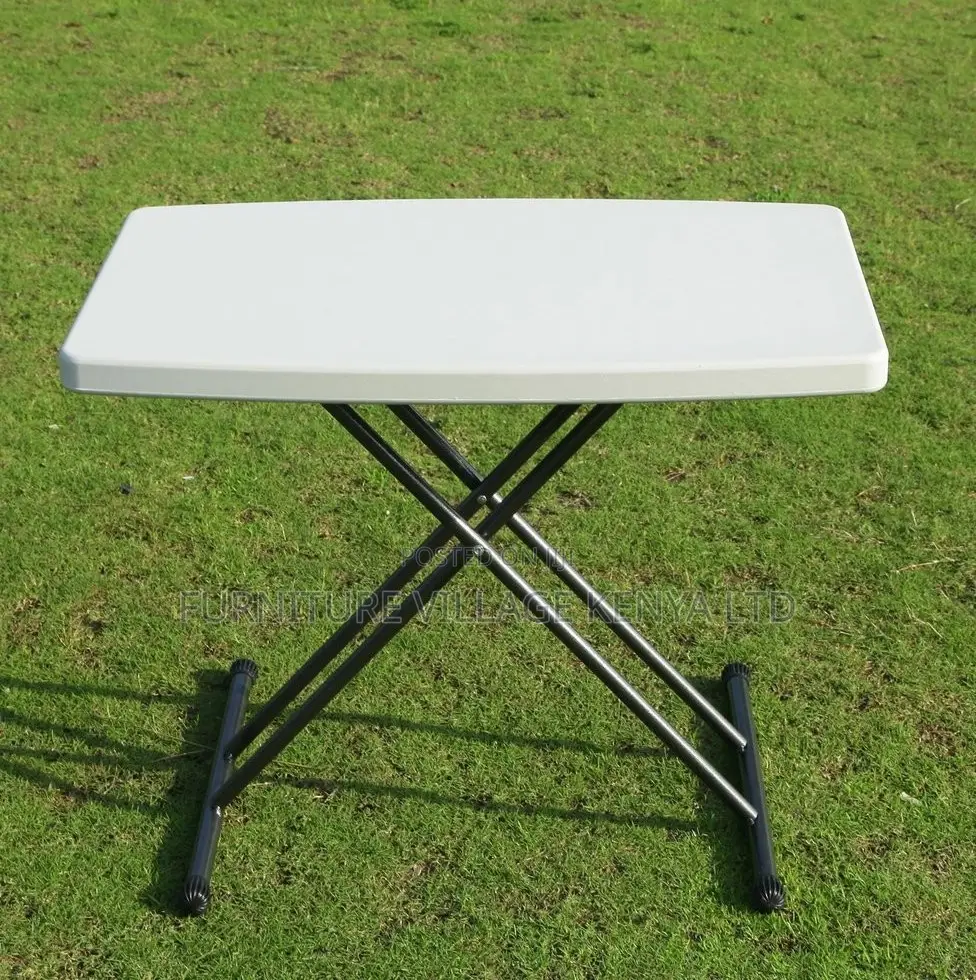 Square Folding Plastic Table