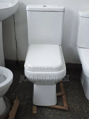 Close-Coupled Square Toilet