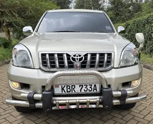 Toyota Land Cruiser Prado 2006 Gold