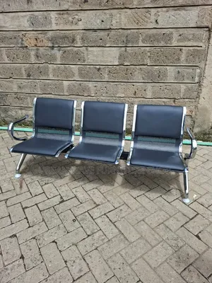 Black Padded Heavy Duty Waiting Chair