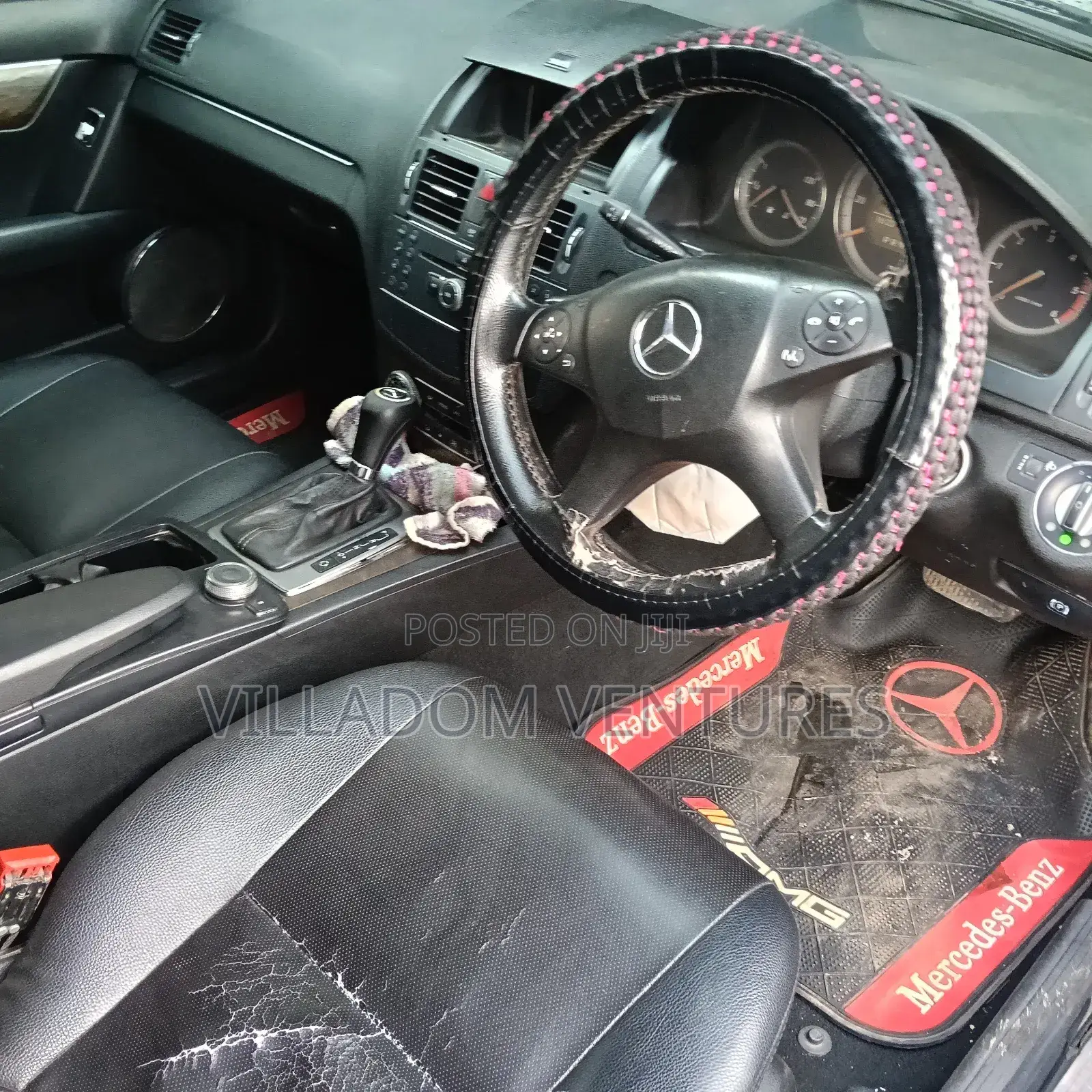 Mercedes-Benz C200 2012 Black