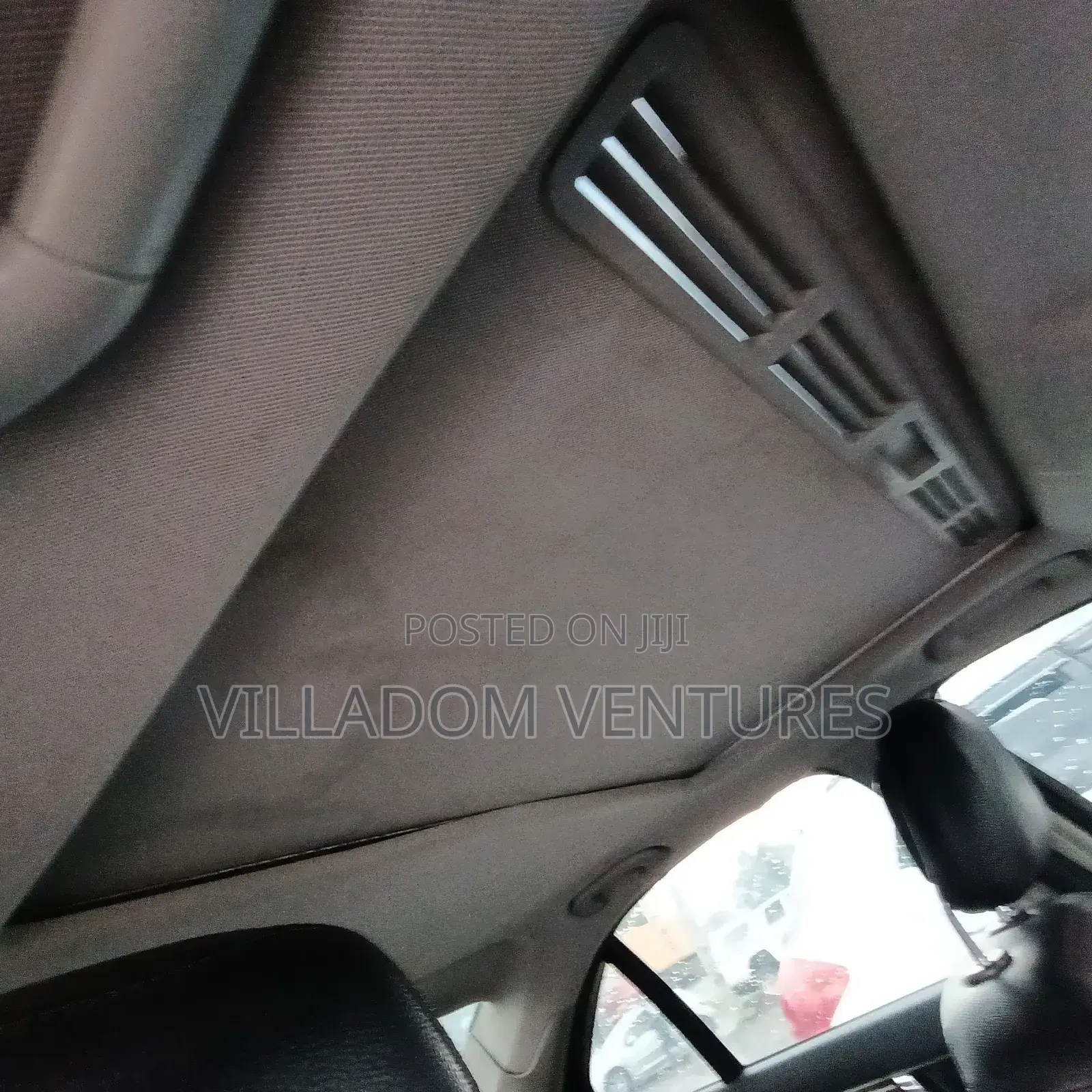 Mercedes-Benz C200 2012 Black