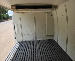 Toyota HiAce 2014 White