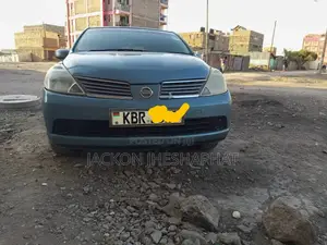 Nissan Tiida 2005 Blue