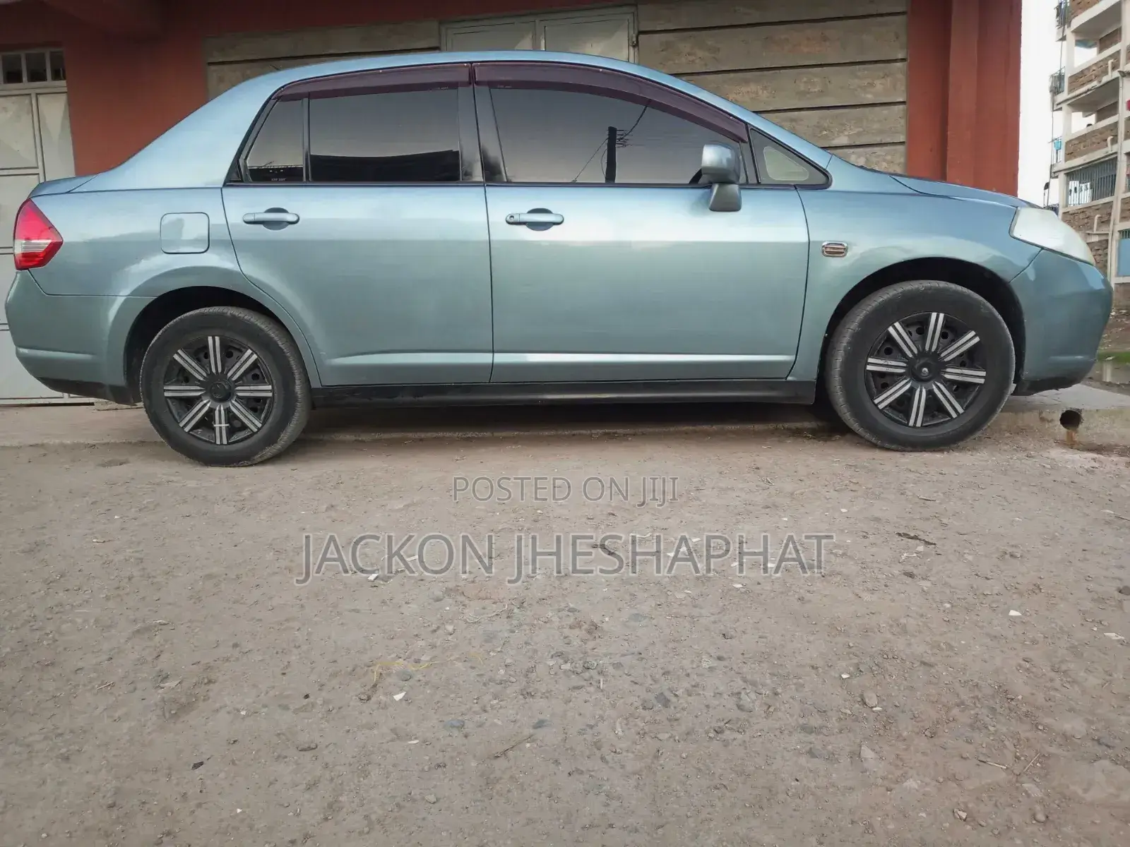 Nissan Tiida 2005 Blue