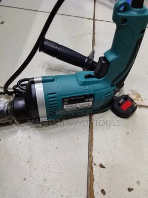 Good Quality and Affordable Duty Drill/Makita Harmer Drill